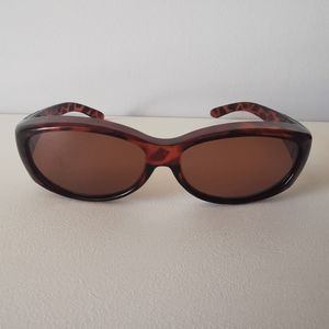 Women's sunglass